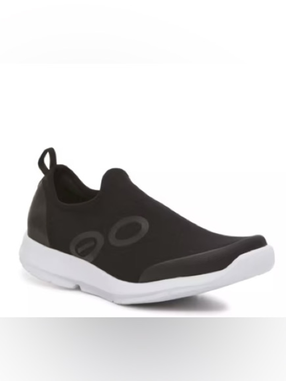 OOFOS Women’s OOmg Sport Slip-On in size 11
